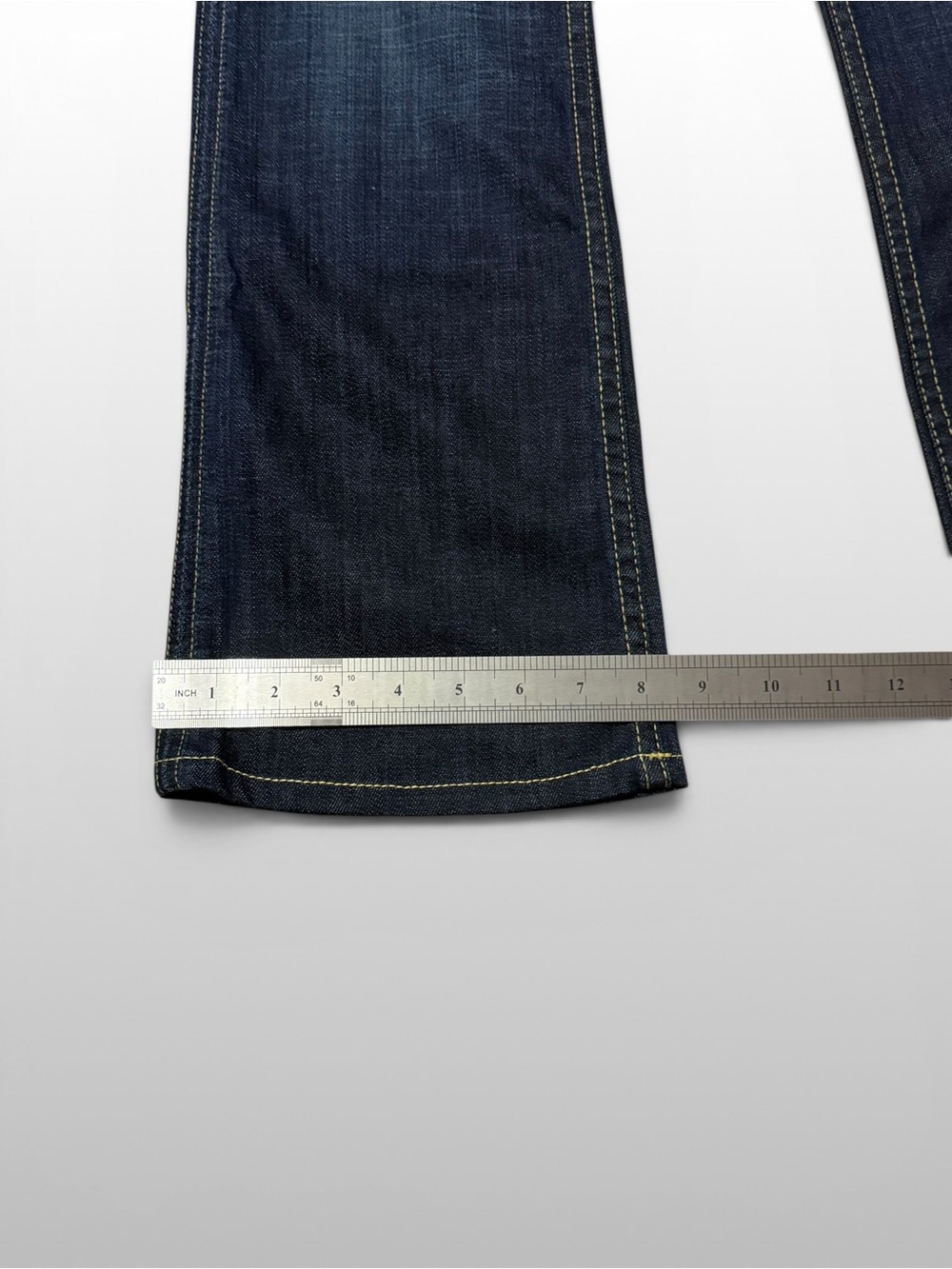 Hudson Signature Flap Pocket Flare Jeans Size 26 Dark Wash USA - Picture 5 of 13